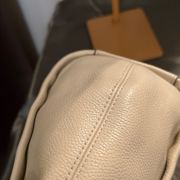 Coach Cream Elise Satchel in polished pebbled Leather E222-79316 - Picture 13 of 16